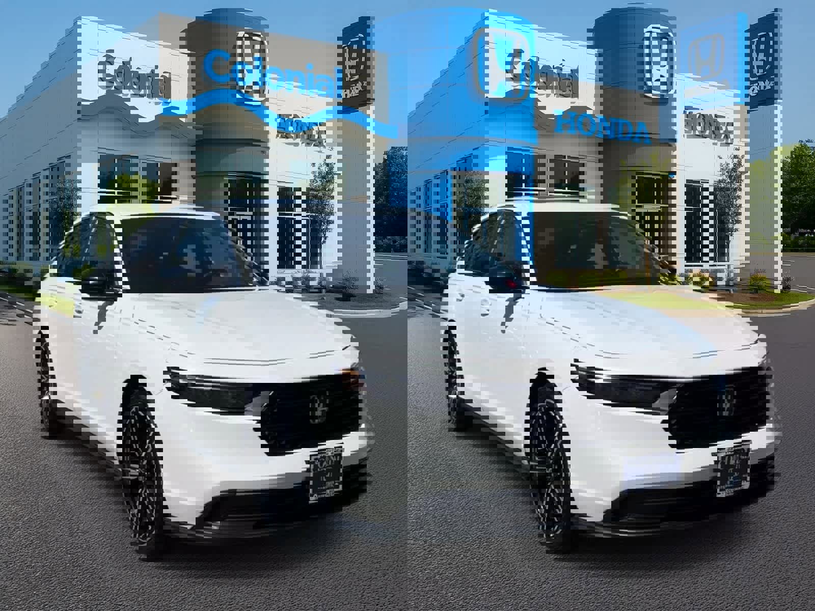 Used 2023 Honda Accord Sport image 9