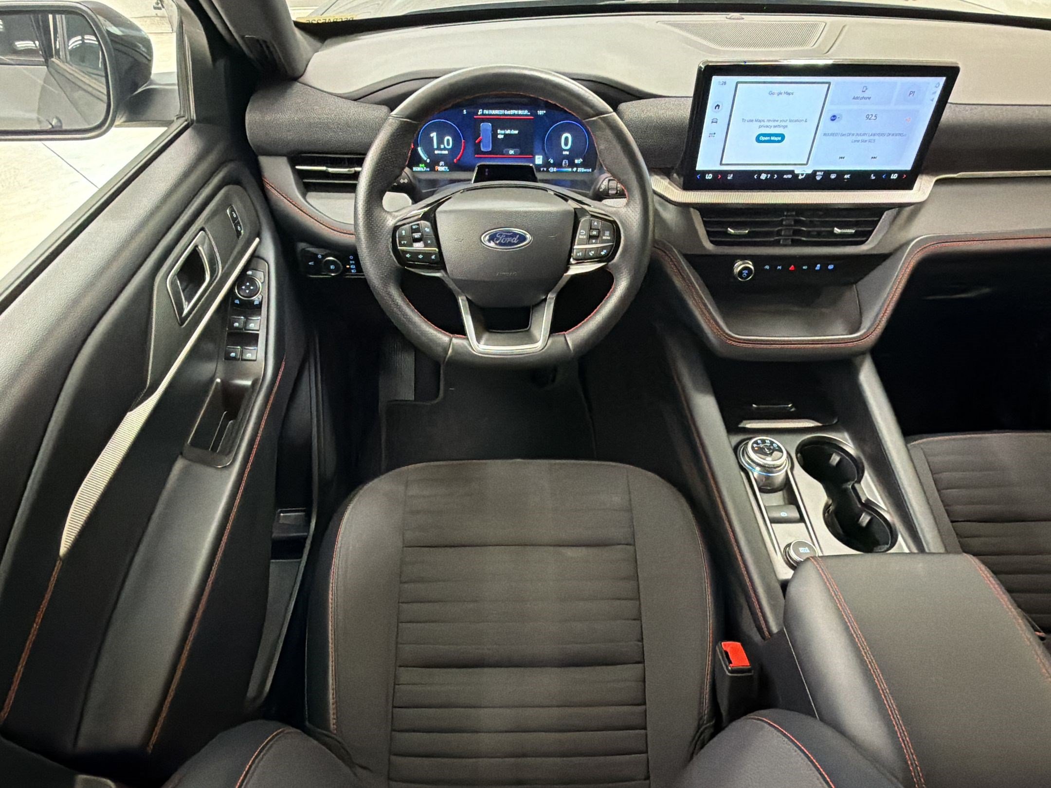 Certified 2025 Ford Explorer ST-Line w/ ST-Line Street Pack AWD/4WD image 29