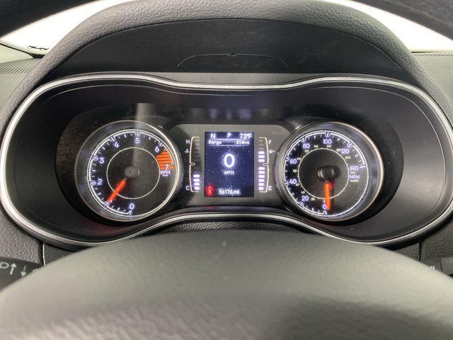 Used 2019 Jeep Cherokee Latitude w/ Popular Appearance Group AWD/4WD image 21