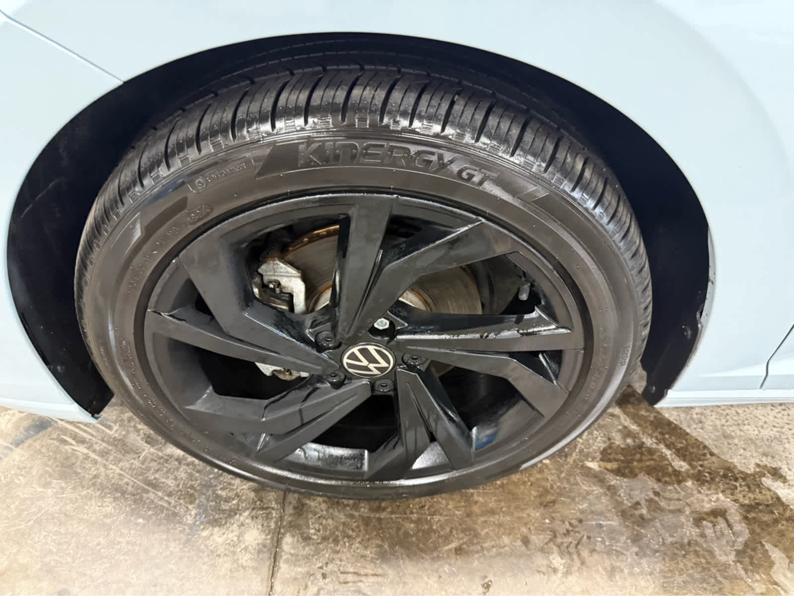 Used 2025 Volkswagen Jetta SE image 33