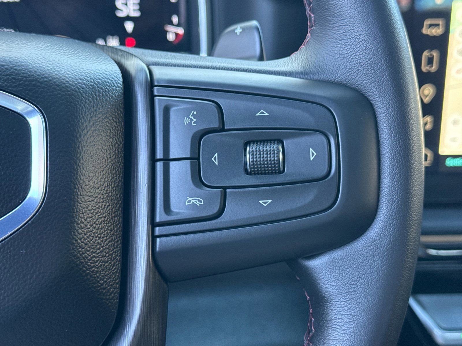 Used 2024 GMC Sierra 1500 AT4X image 28