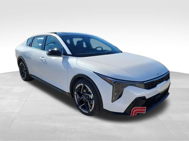 New 2026 Kia K4 GT-Line w/ GT-Line Premium Package