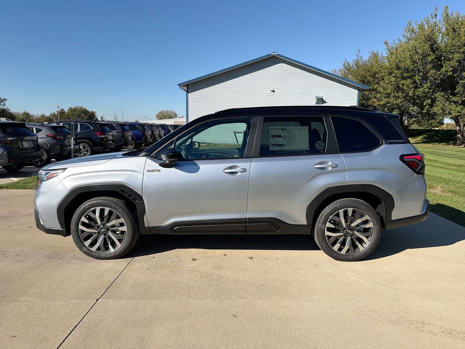 New 2026 Subaru Forester Touring AWD/4WD image 3