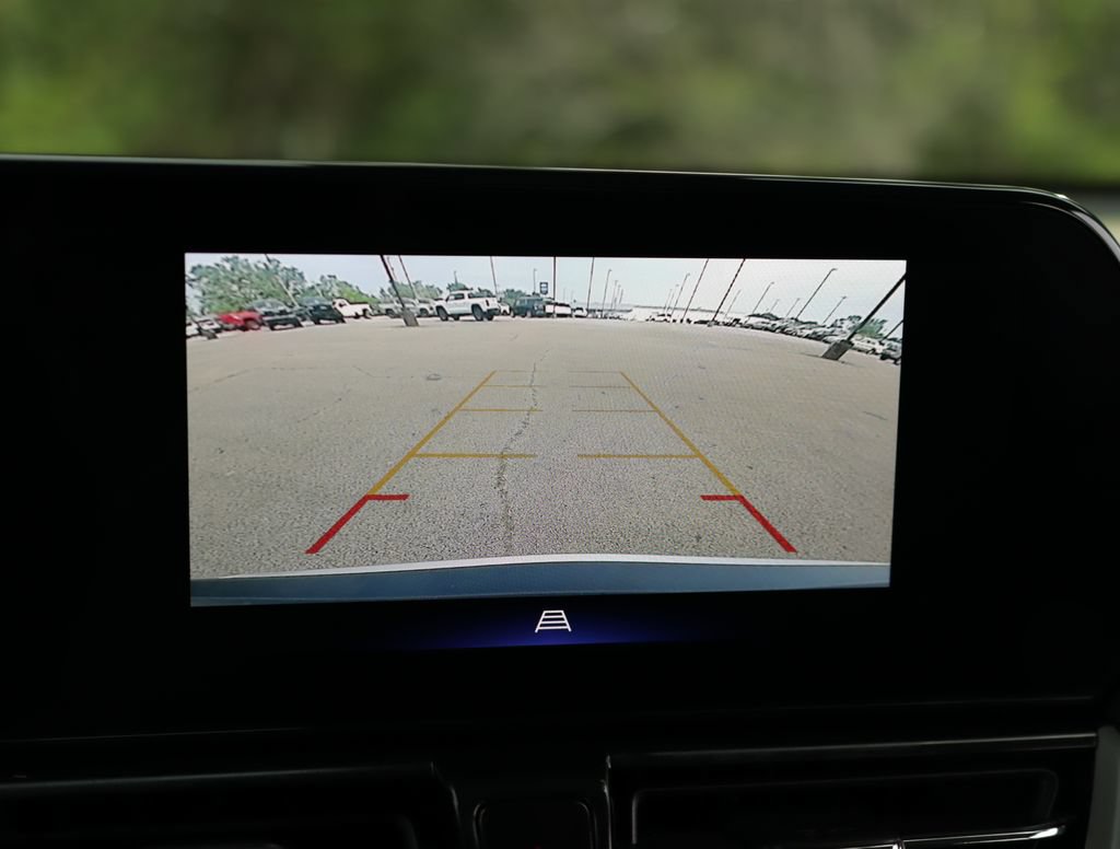 Used 2025 Chevrolet TrailBlazer LT FWD image 14