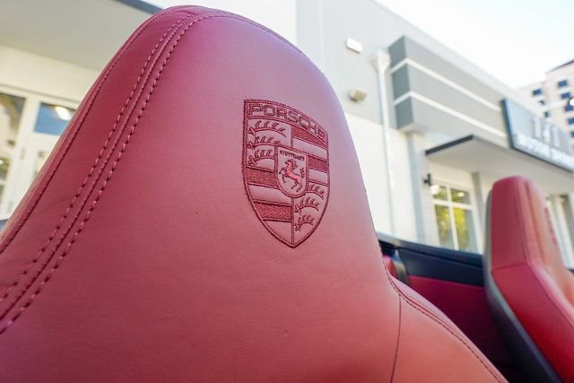 Used 2021 Porsche 911 Carrera image 88