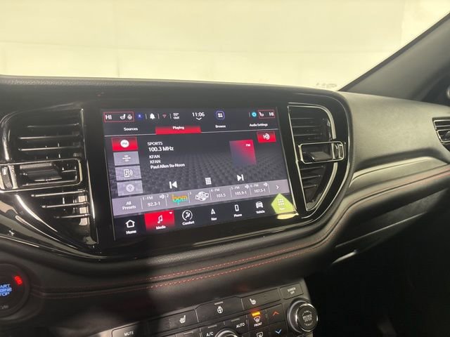 Used 2023 Dodge Durango GT image 17