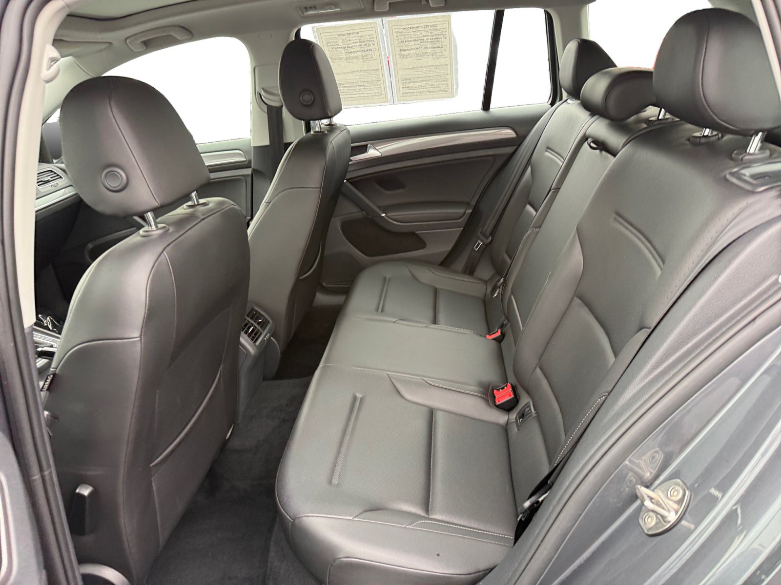 Used 2019 Volkswagen Golf Alltrack SE AWD/4WD image 16