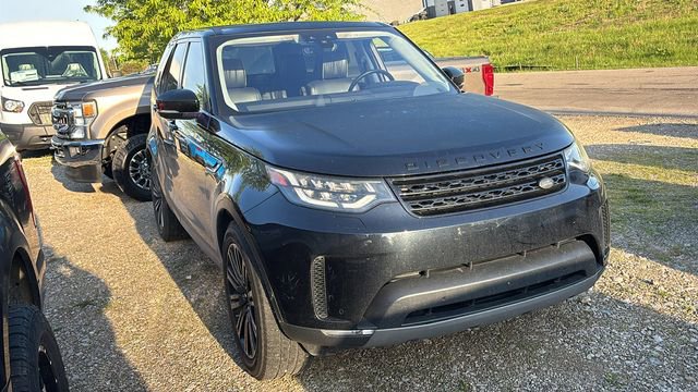 Used 2017 Land Rover Discovery First Edition AWD/4WD image 27