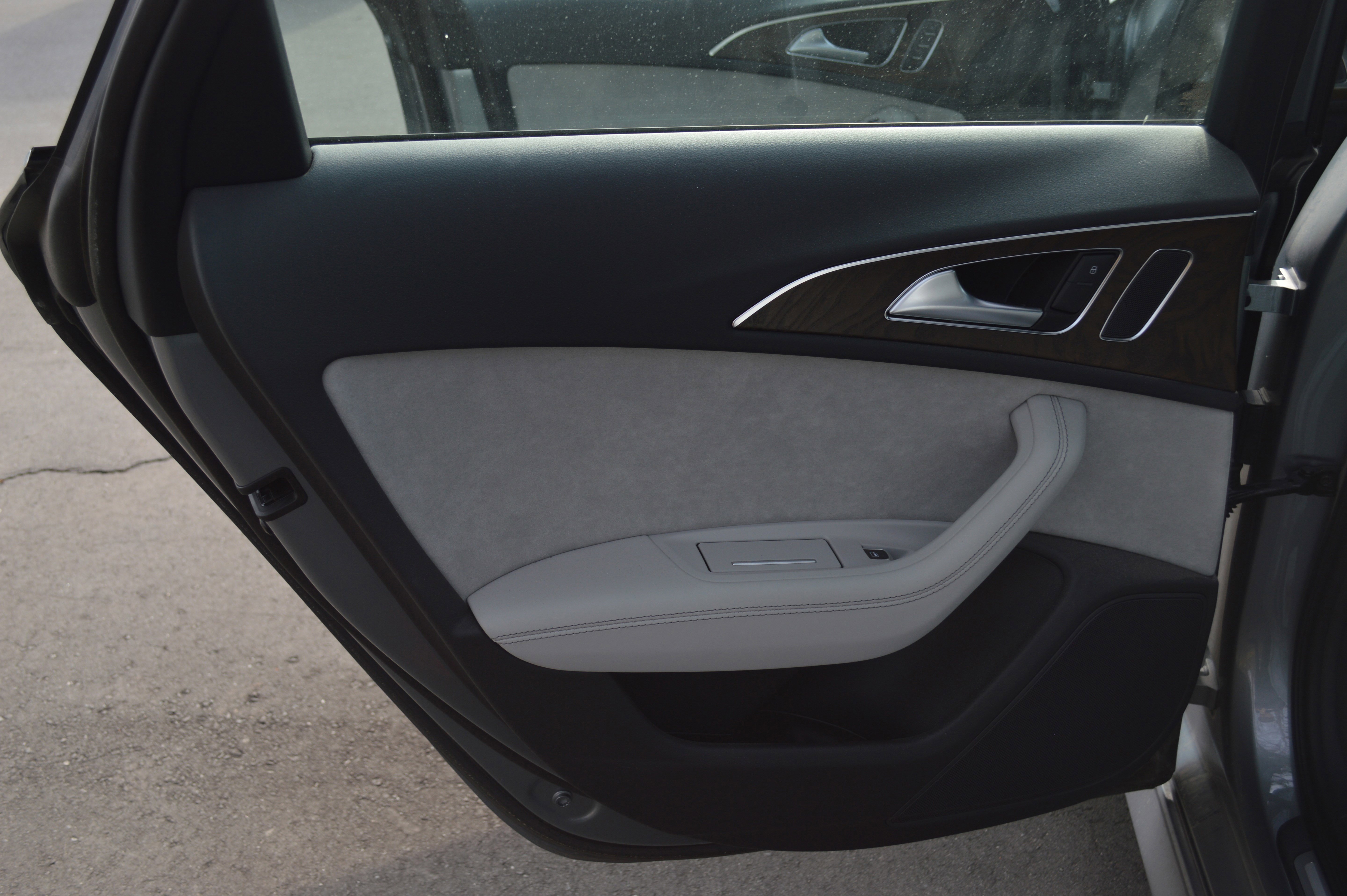 Used 2016 Audi S6 Premium Plus image 30