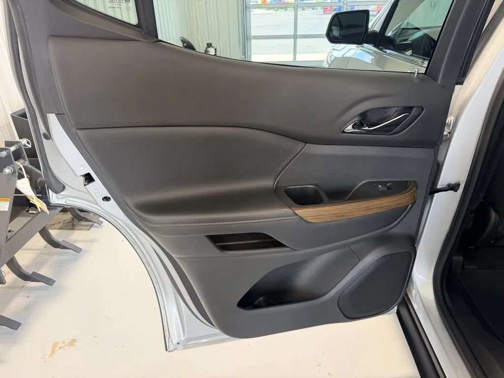 Used 2019 GMC Acadia SLE w/ Driver Alert Package I AWD/4WD image 12