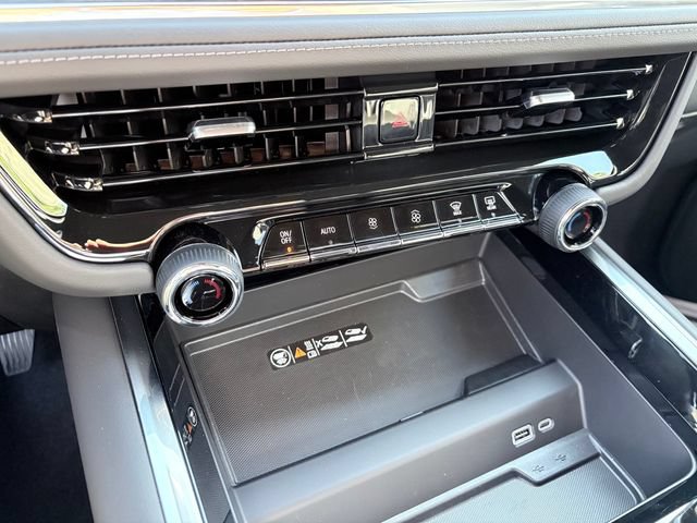 New 2026 Chevrolet Tahoe LT w/ Sun And Tow Package RWD image 10