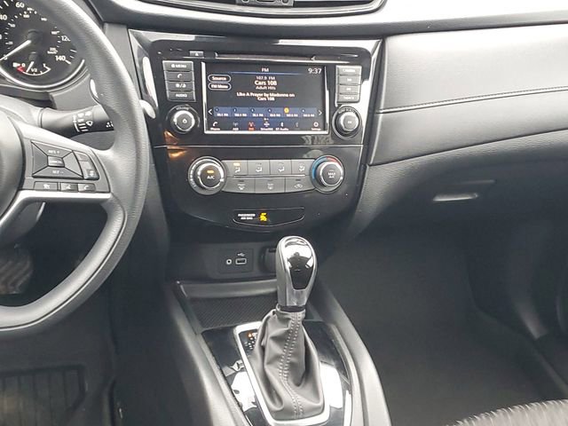 Used 2019 Nissan Rogue S image 13