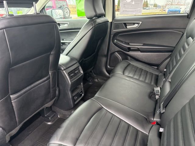 Used 2021 Ford Edge SEL w/ Convenience Package image 14