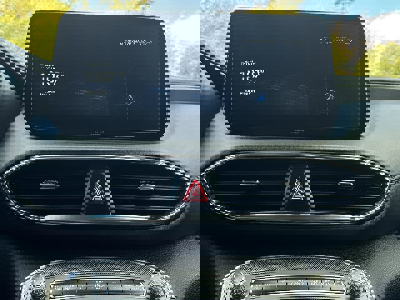 Used 2023 Hyundai Santa Fe SEL image 17