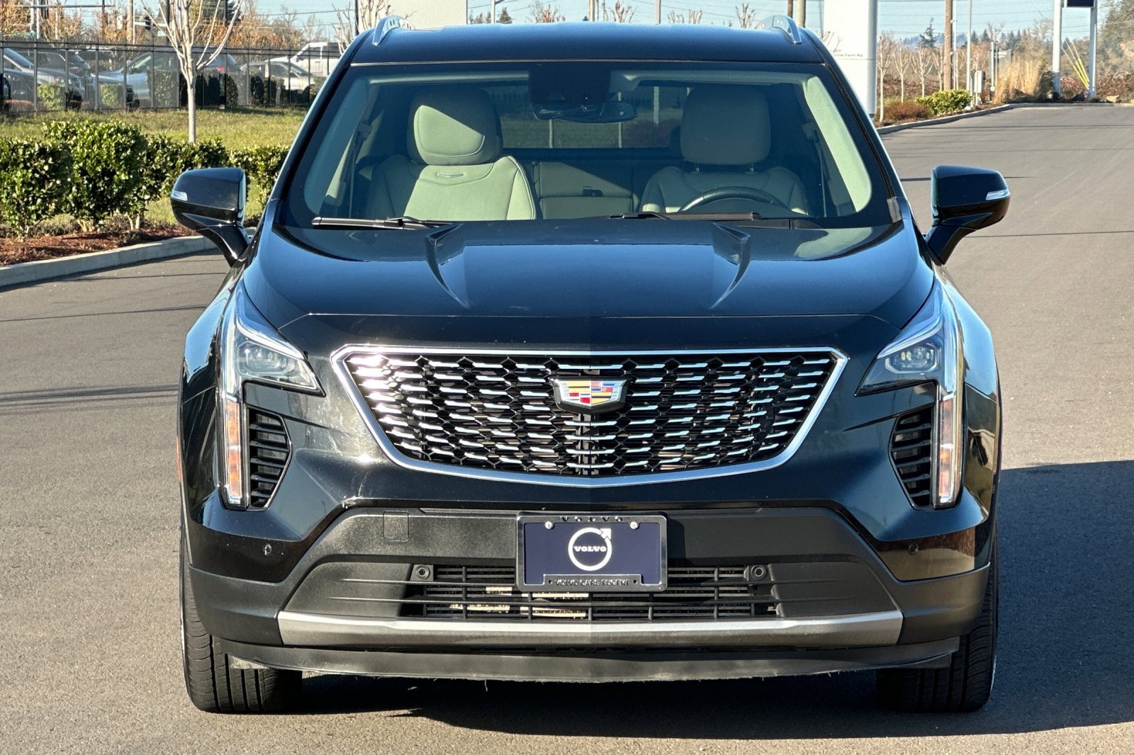Used 2023 Cadillac XT4 Premium Luxury image 8