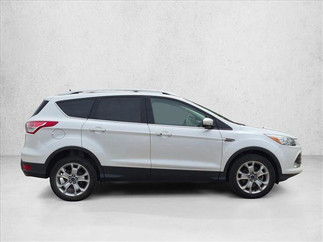 Used 2016 Ford Escape Titanium w/ Equipment Group 301A AWD/4WD image 4