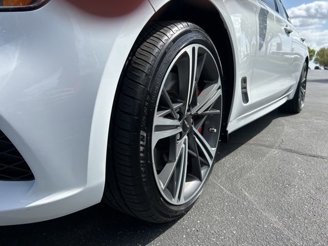 Used 2024 Genesis G70 2.5T w/ Sport Prestige Package image 10