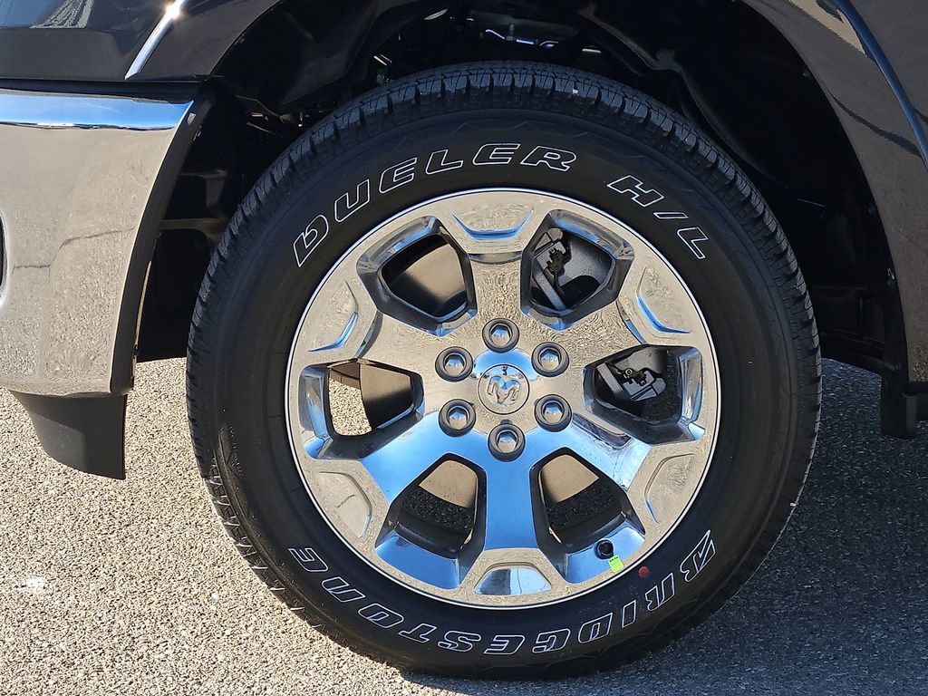 New 2026 RAM 1500 Big Horn AWD/4WD image 9