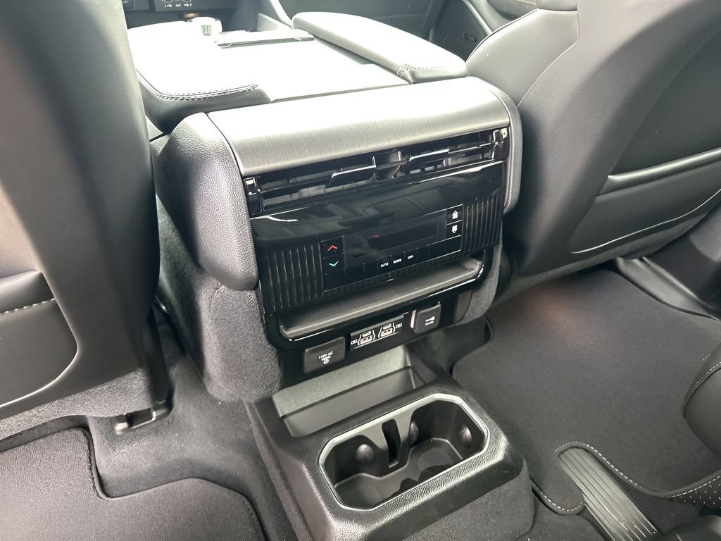 New 2026 Jeep Grand Wagoneer 4WD w/ Premium Group I image 23