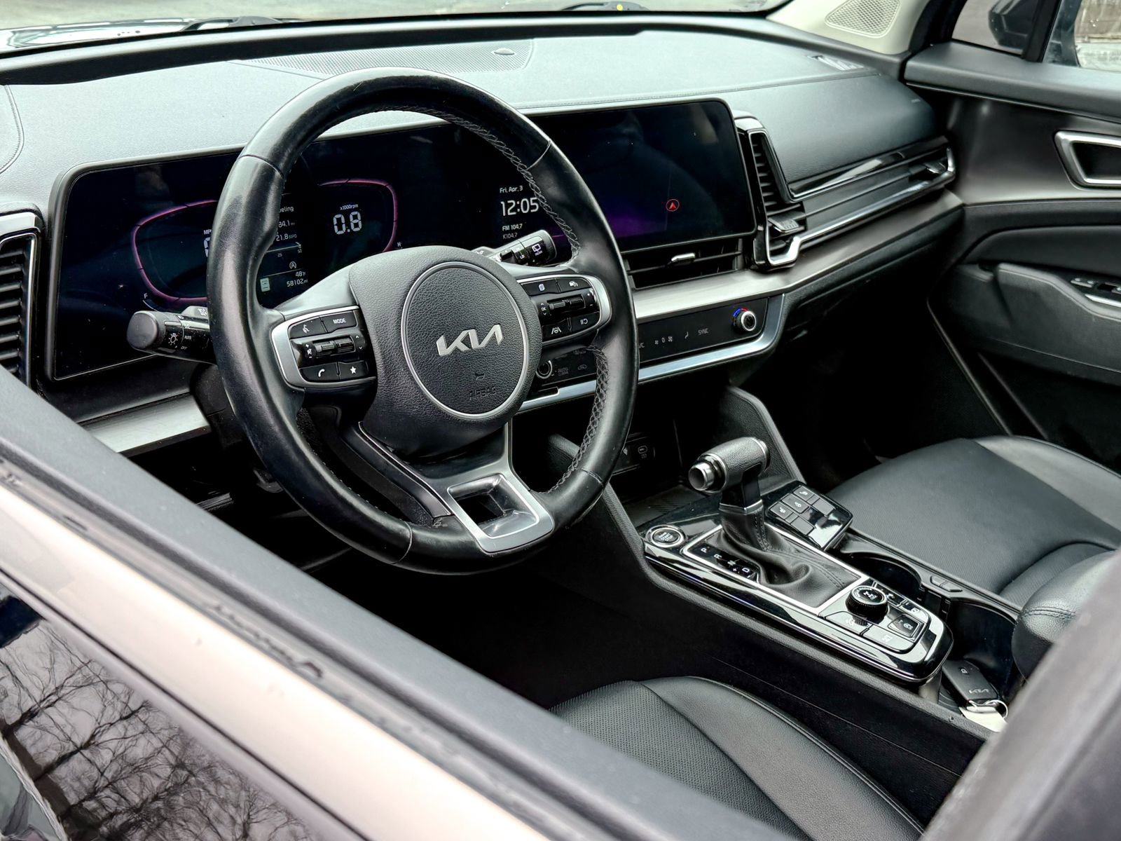 Certified 2023 Kia Sportage EX AWD/4WD image 15