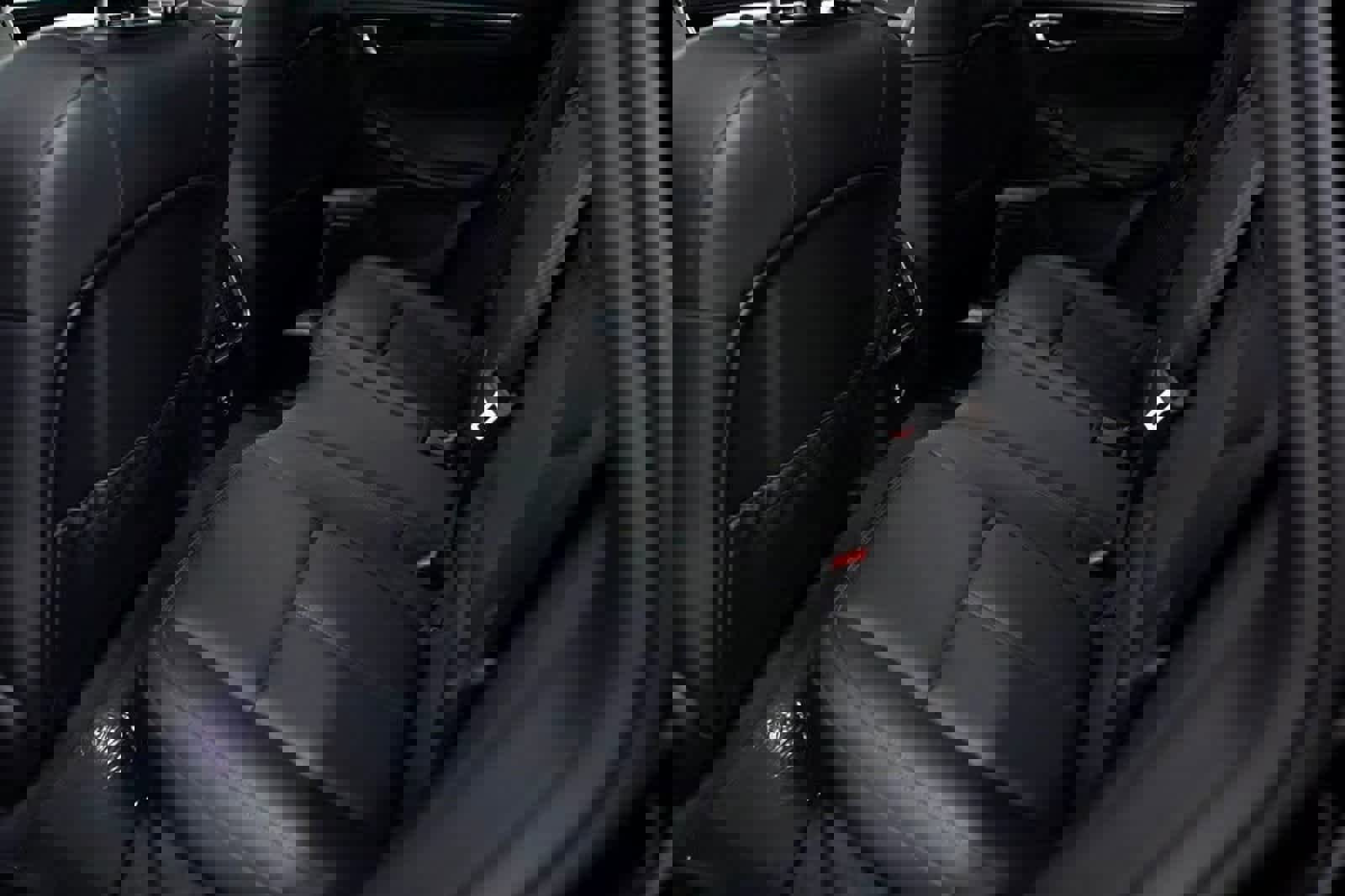 Certified 2025 Porsche Macan Turbo image 27