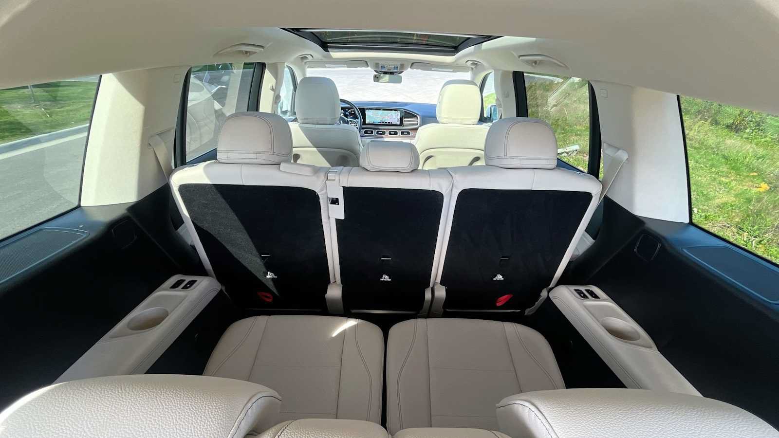 Certified 2023 Mercedes-Benz GLS 450 4MATIC image 12