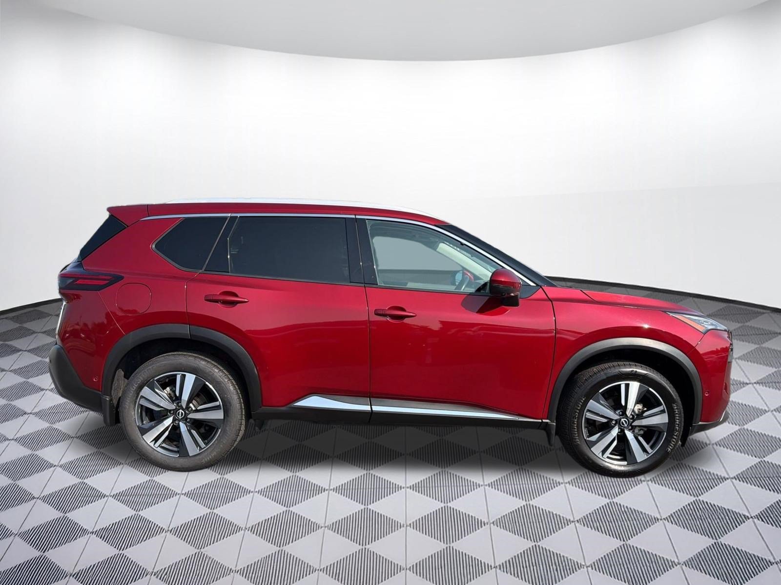 Used 2023 Nissan Rogue SL w/ SL Premium Package AWD/4WD image 8