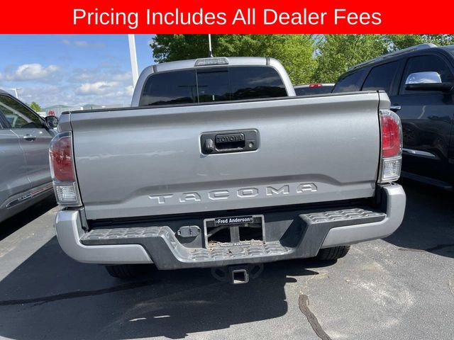 Used 2020 Toyota Tacoma TRD Sport AWD/4WD image 3