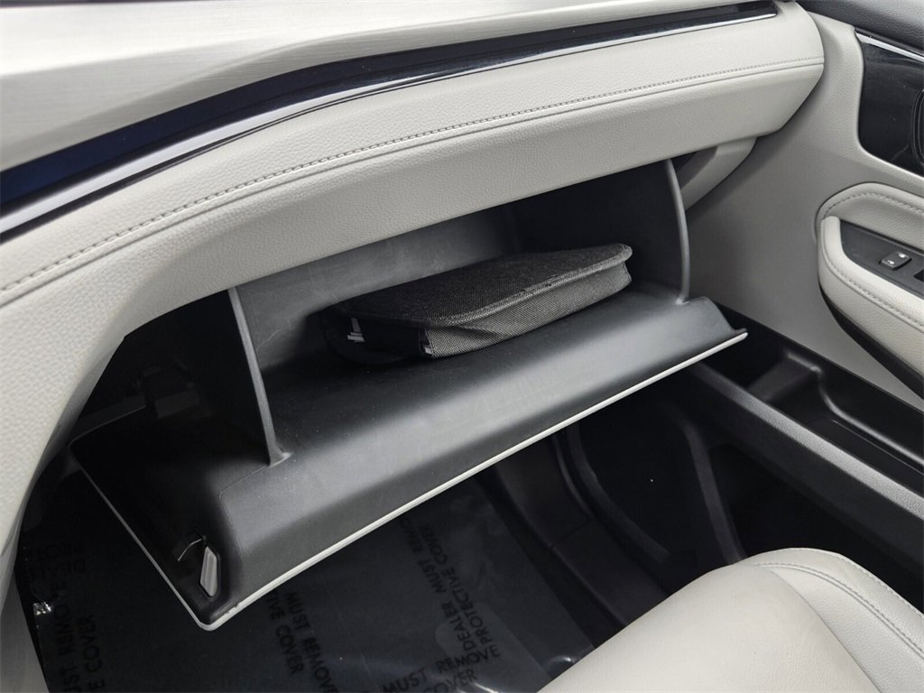 Certified 2023 Honda Odyssey Touring image 24