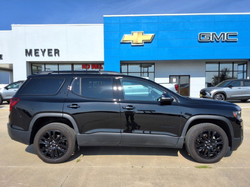 Used 2023 GMC Acadia SLE w/ Driver Convenience Package