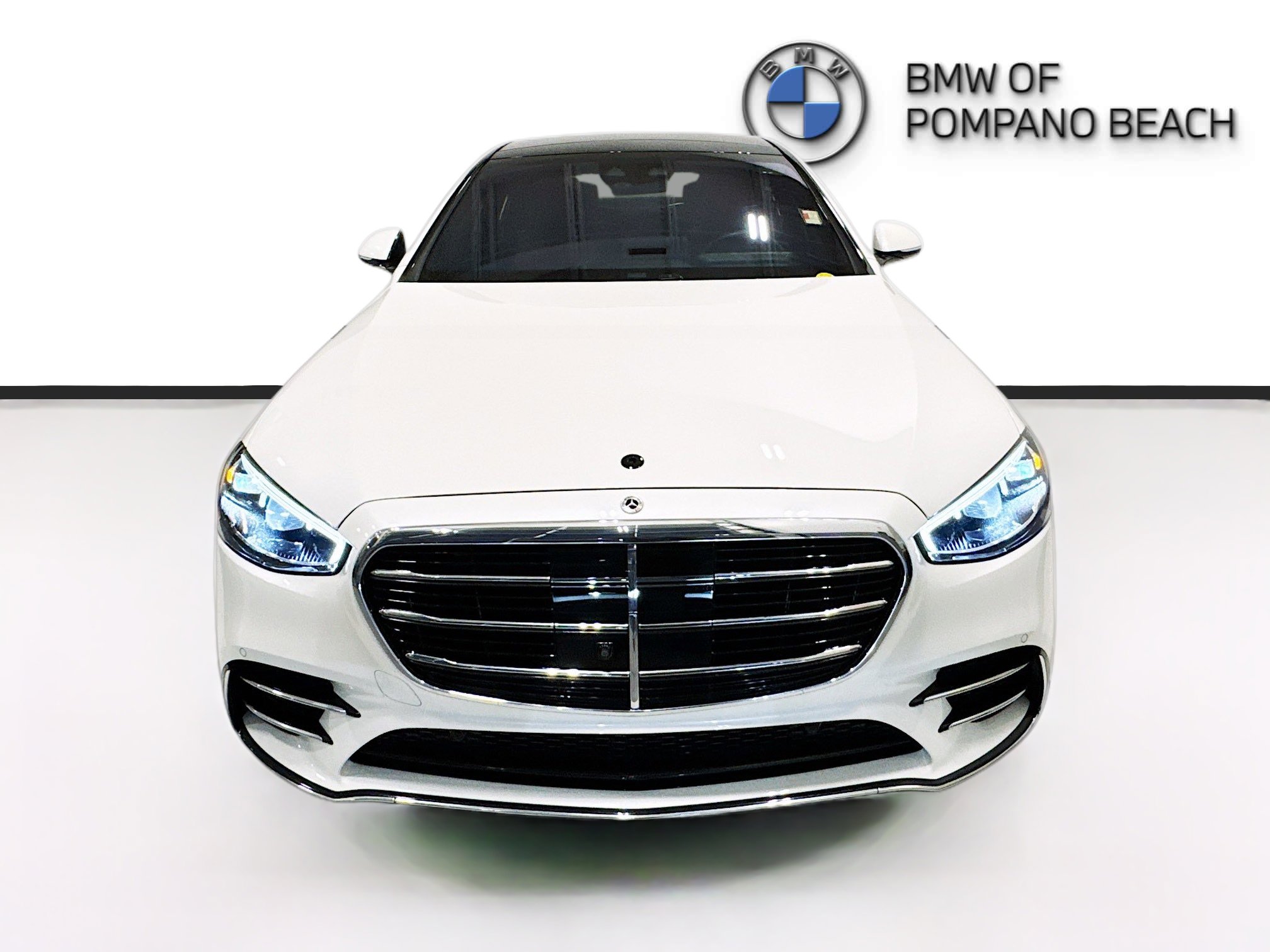 Used 2022 Mercedes-Benz S 580 4MATIC Sedan image 2