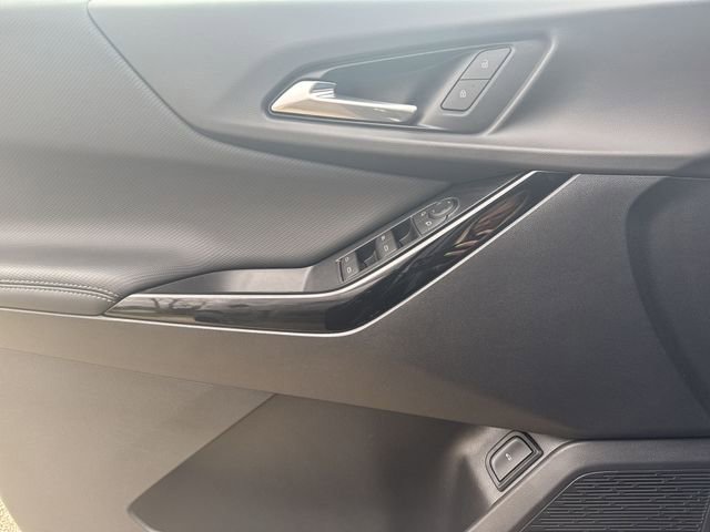 Certified 2026 Chevrolet Equinox LT w/ Convenience Package II AWD/4WD image 24