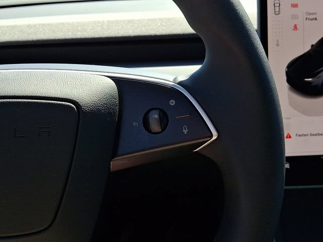 Used 2026 Tesla Model Y 2WD image 26