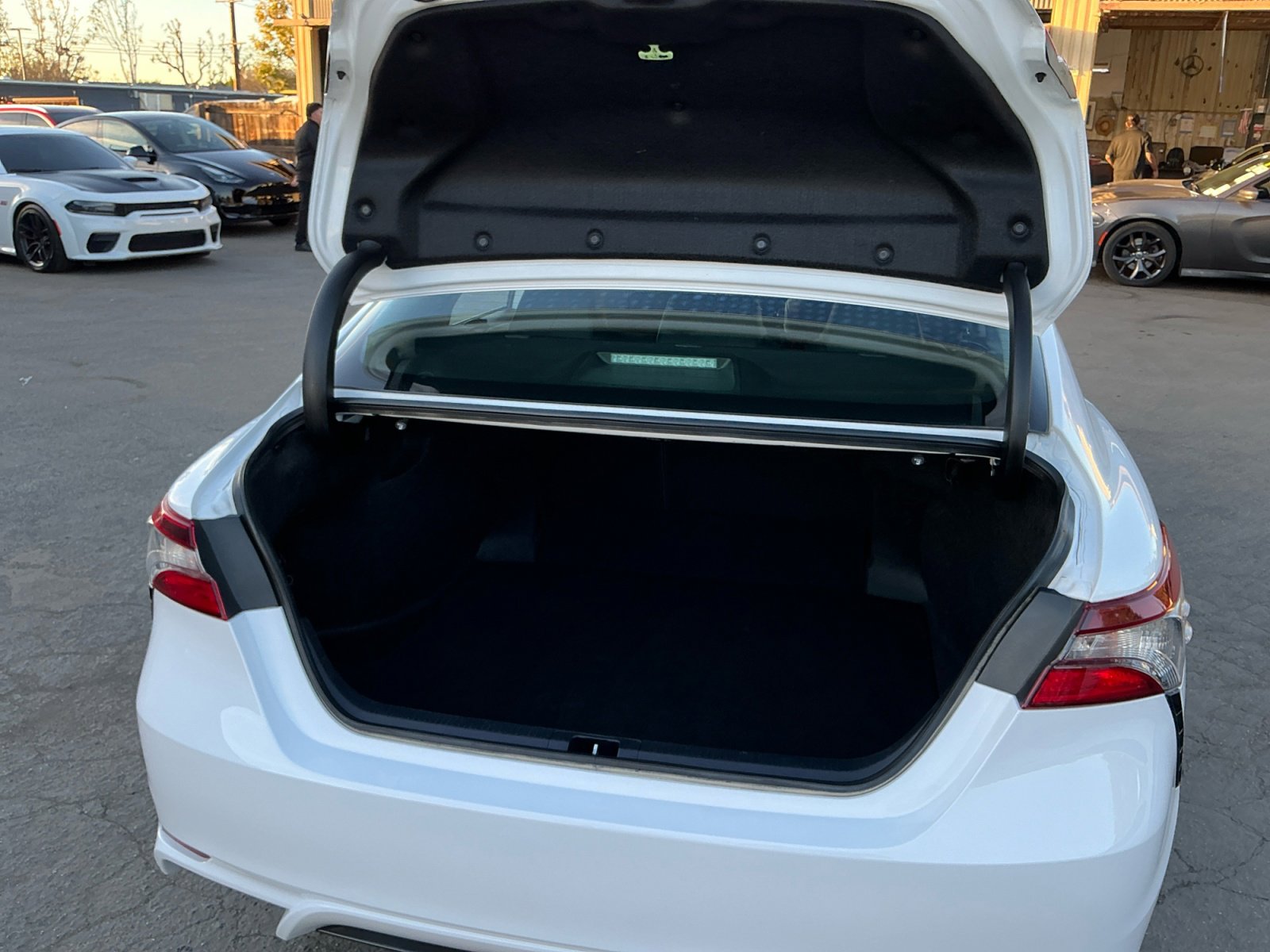 Used 2024 Toyota Camry SE image 26