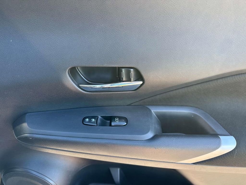 Used 2023 Nissan Kicks SV image 20