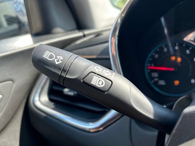 Used 2018 Chevrolet Equinox Premier AWD/4WD image 18