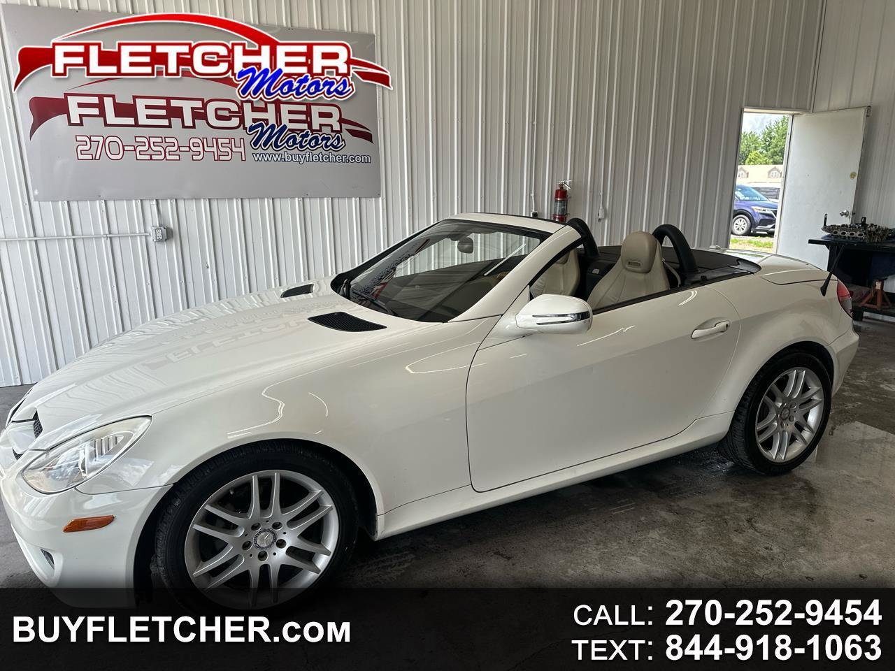Used 2009 Mercedes-Benz SLK 300 image 1