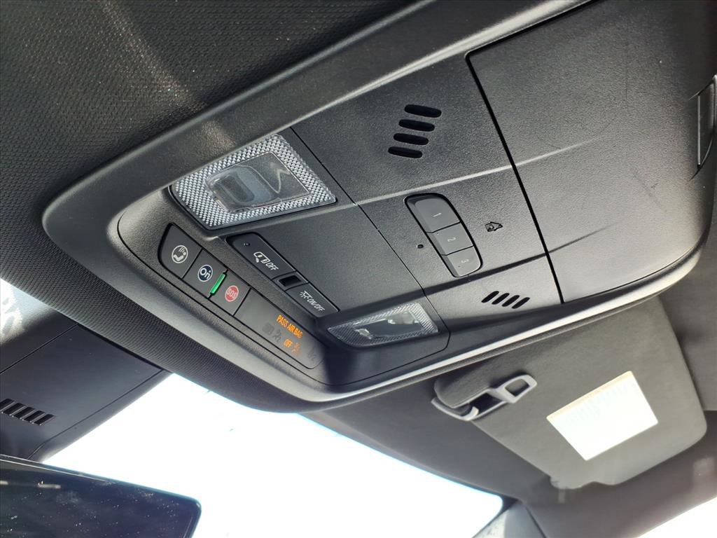 Used 2024 Buick Enclave Premium image 43