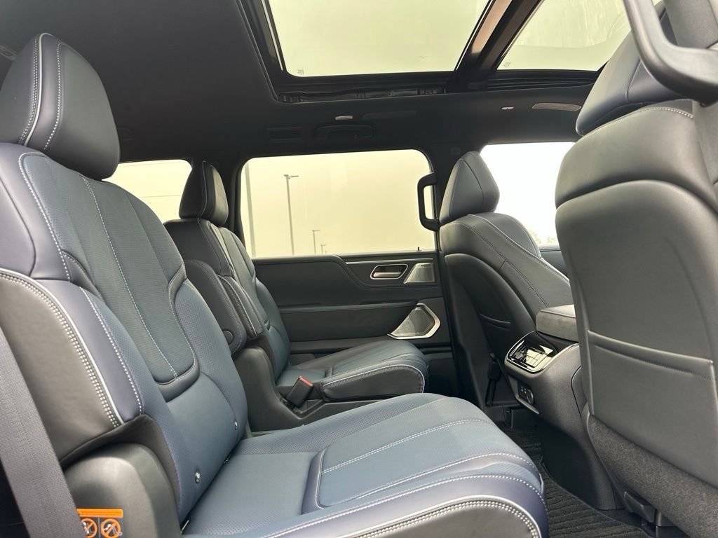 New 2027 INFINITI QX80 Sensory w/ Sport Exterior Package AWD/4WD image 22