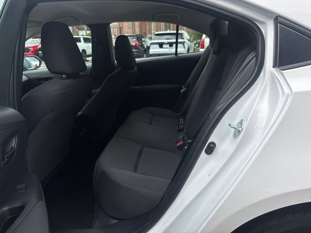 Used 2025 Toyota RAV4 XLE AWD/4WD image 45
