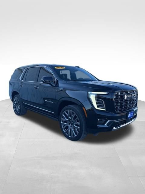 Used 2025 GMC Yukon Denali Ultimate w/ LPO, Floor Liner Package image 10