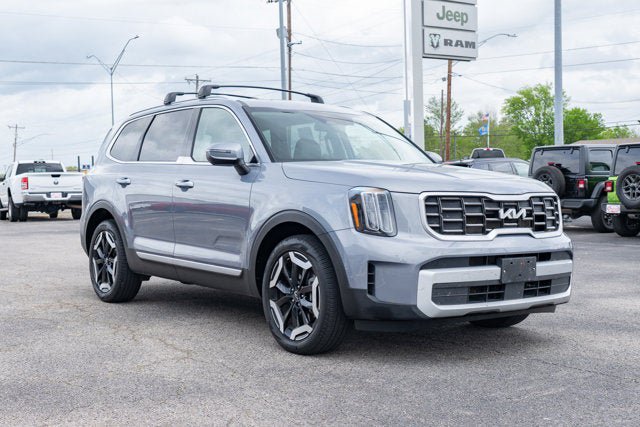 Used 2025 Kia Telluride S AWD/4WD image 7