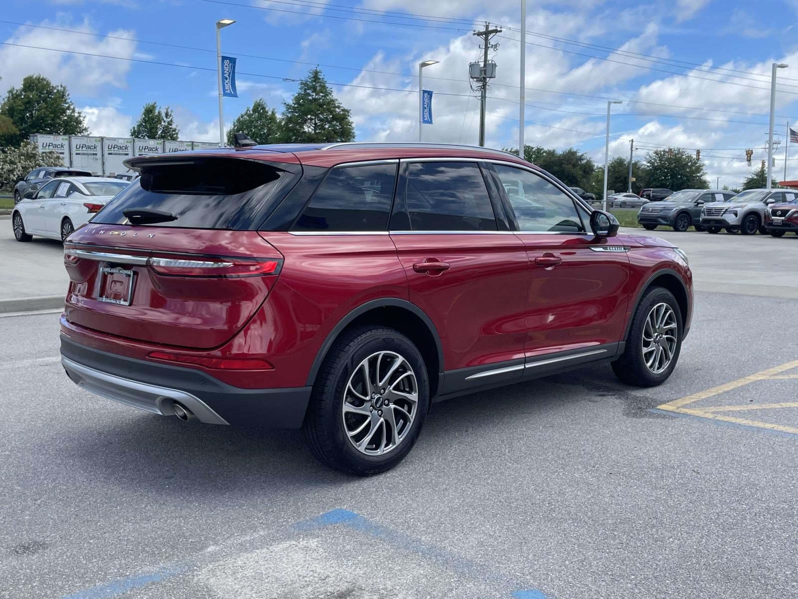 Used 2022 Lincoln Corsair AWD w/ Equipment Group 101A image 6