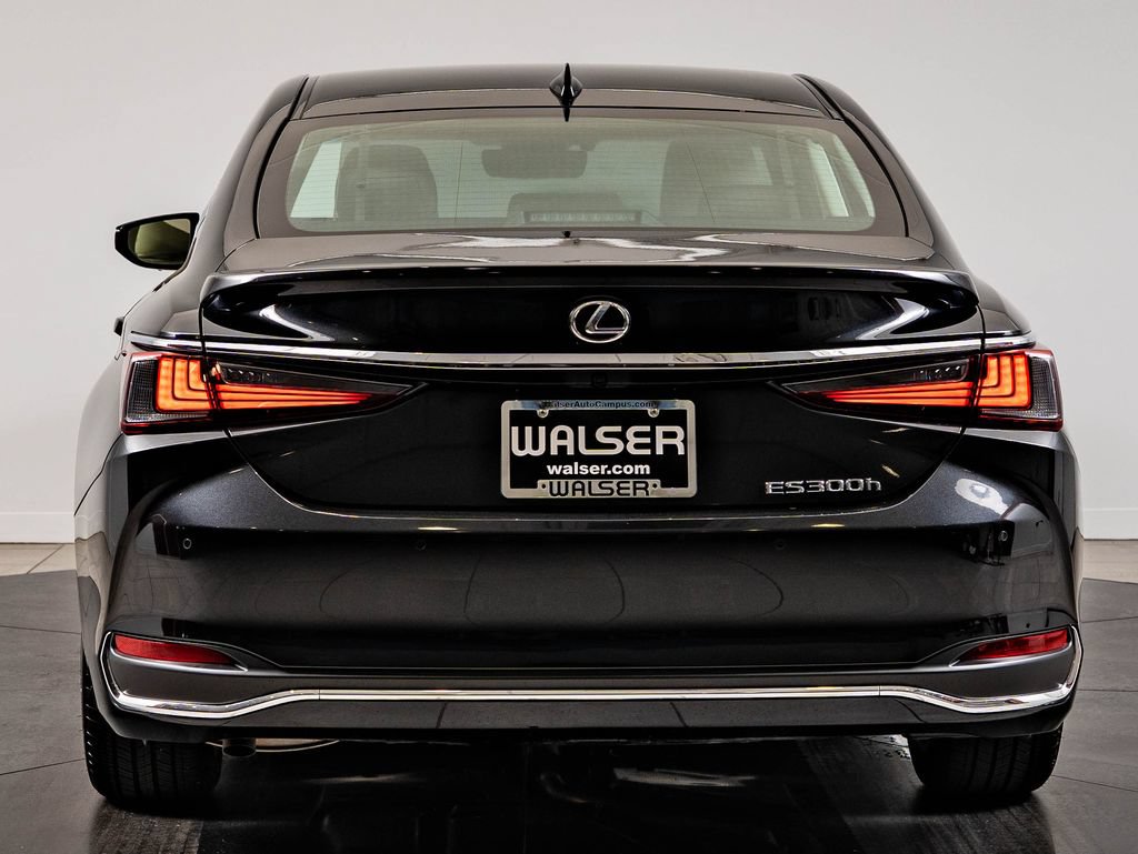 Certified 2024 Lexus ES 300h Ultra Luxury FWD image 7