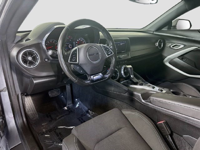 Used 2020 Chevrolet Camaro LT RWD image 22