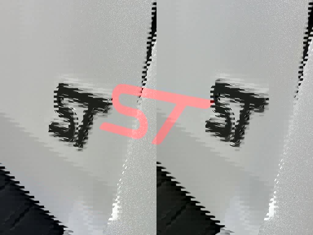 Certified 2023 Ford Explorer ST w/ Equipment Group 401A image 7