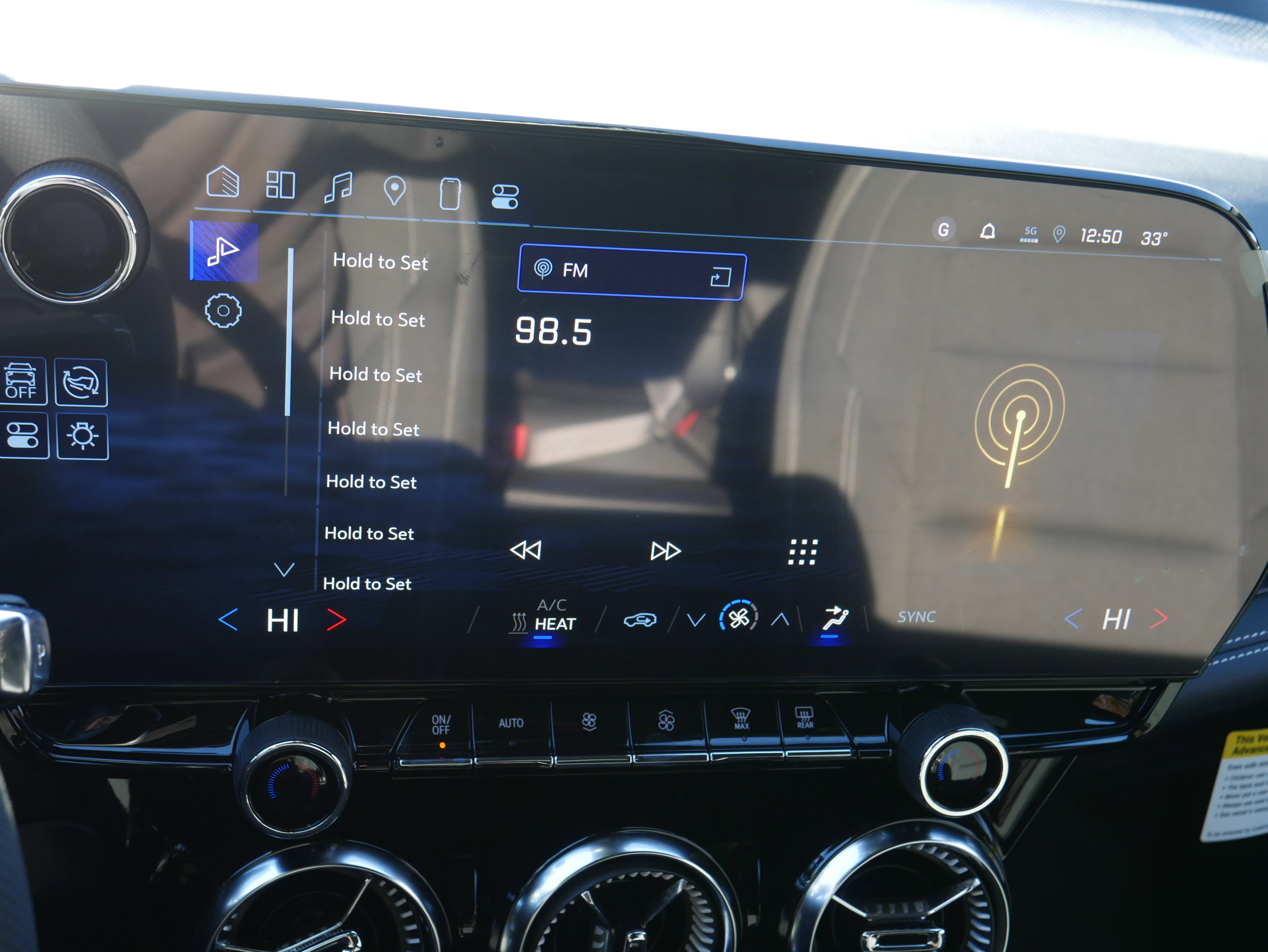 New 2025 Chevrolet Blazer EV AWD Police w/ Remote Keyless Entry Package image 17