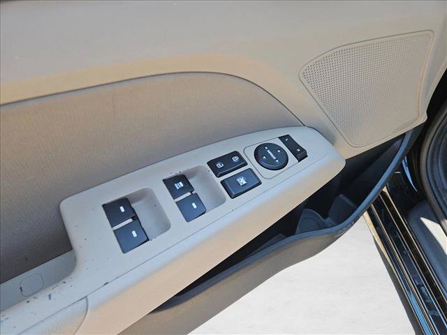 Used 2020 Hyundai Elantra SEL w/ Cargo Package (C1) FWD image 14