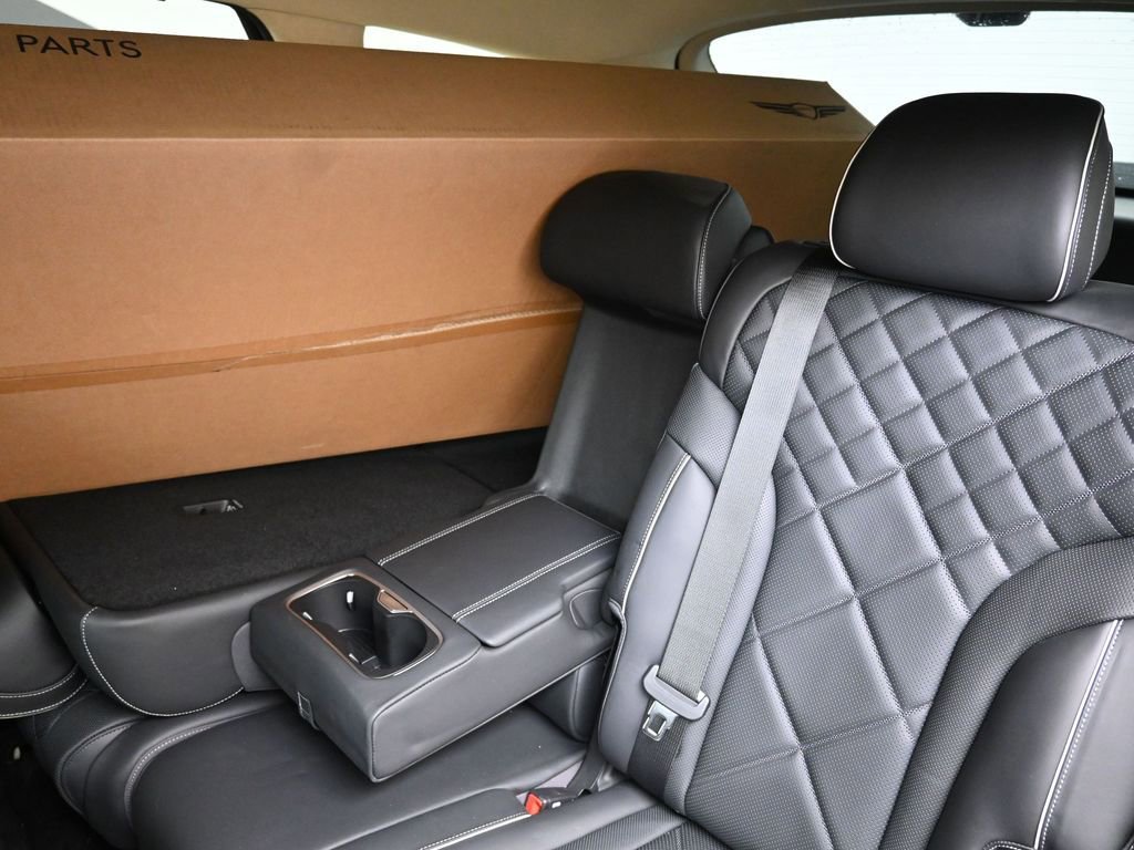 Used 2025 Genesis GV80 3.5T Prestige image 18