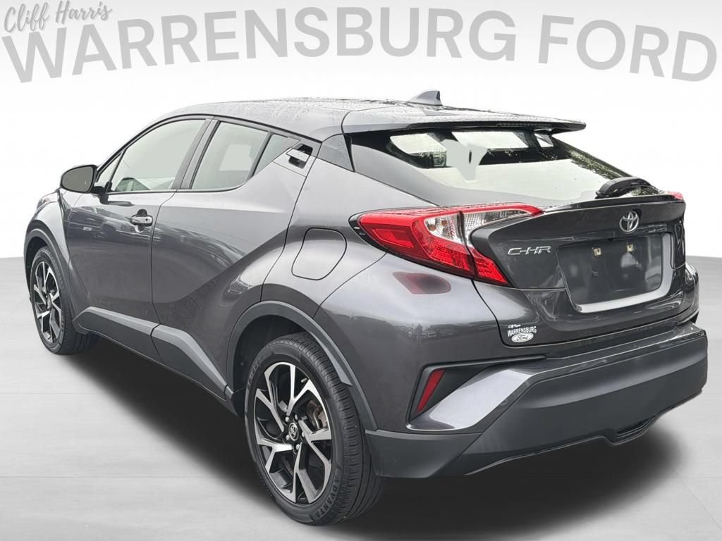 Used 2021 Toyota C-HR XLE FWD image 5